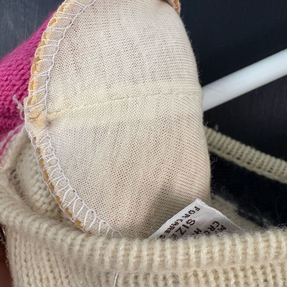 Vintage Abstract Sweater in Pink, Cream, and Navy Blue Petite Medium - Picture 6 of 6